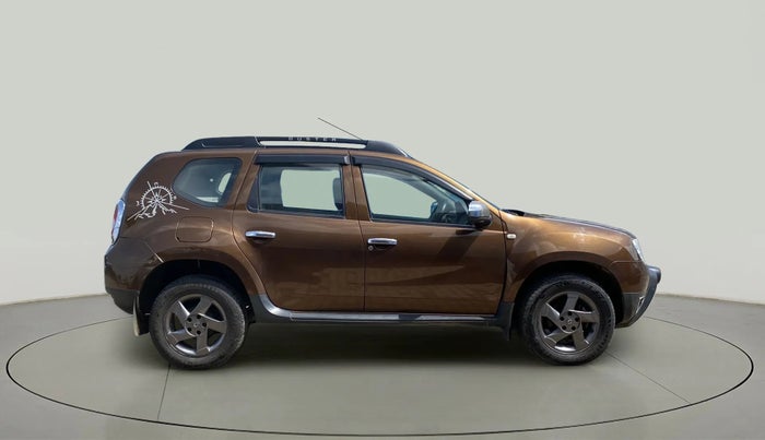 2015 Renault Duster 85 PS RXE DIESEL, Diesel, Manual, 59,421 km, Right Side