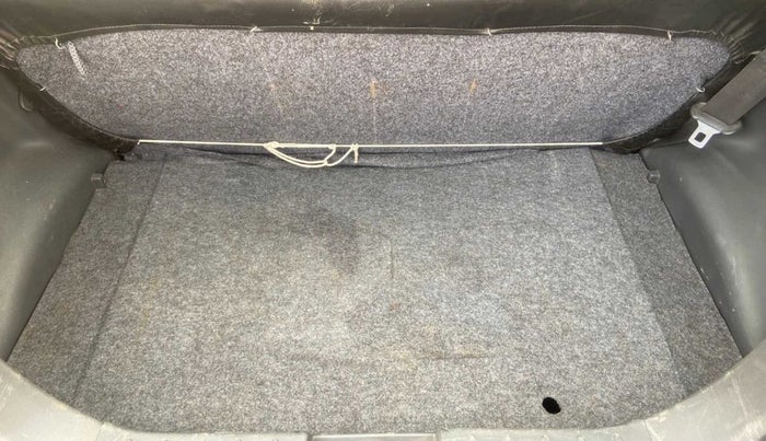 2017 Maruti Alto 800 LXI, Petrol, Manual, 17,734 km, Boot Inside