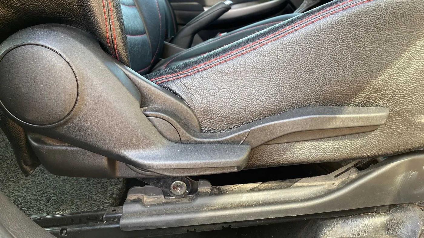 2021 Maruti Baleno ALPHA CVT PETROL 1.2, Petrol, Automatic, 48,428 km, Driver Side Adjustment Panel