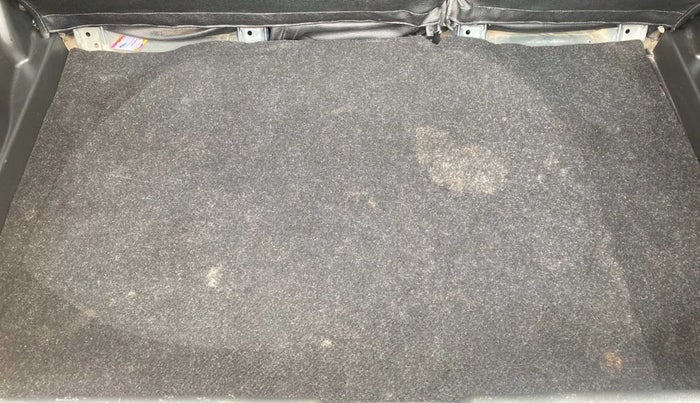 2018 Maruti Swift ZXI, Petrol, Manual, 71,233 km, Boot Inside