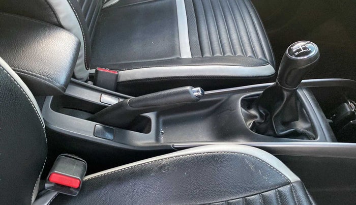2019 Maruti Baleno ZETA PETROL 1.2, Petrol, Manual, 61,508 km, Gear Lever