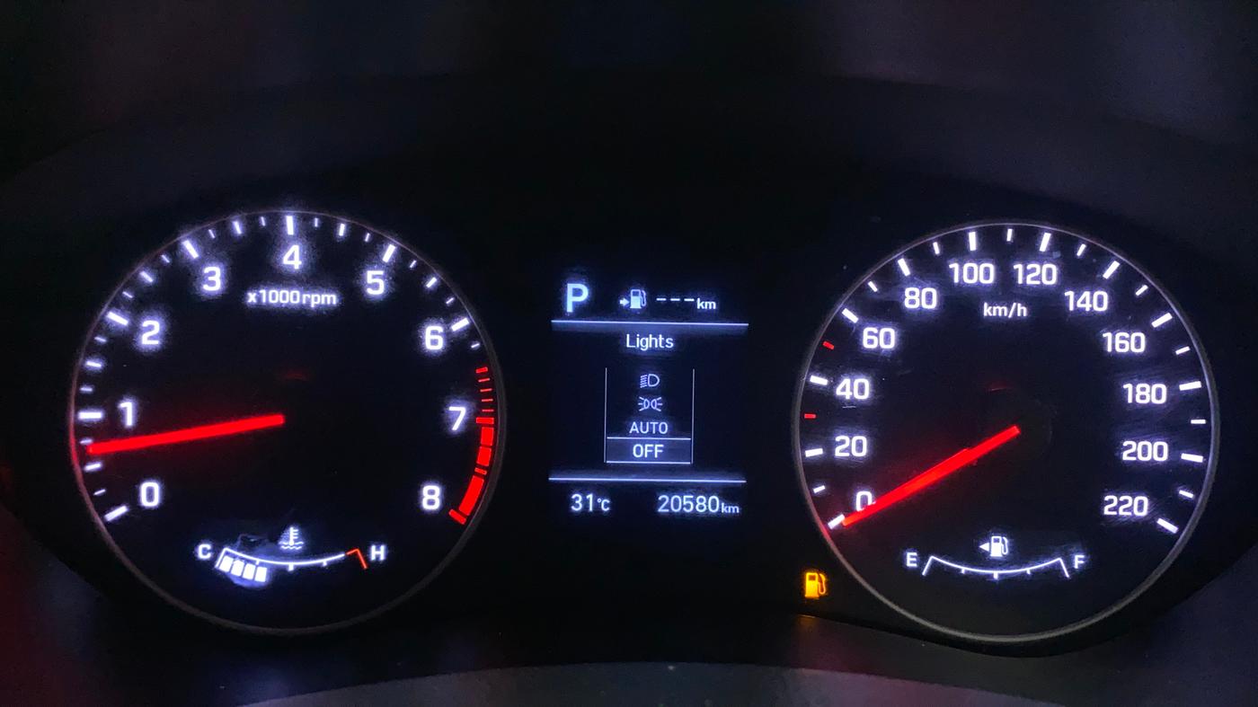 2019 Hyundai Elite i20 ASTA (O) CVT, Petrol, Automatic, 20,620 km, Odometer Image