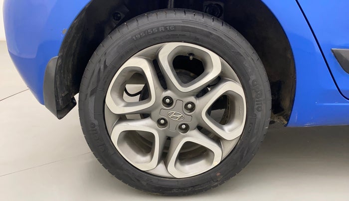 2019 Hyundai Elite i20 ASTA (O) CVT, Petrol, Automatic, 20,620 km, Right Rear Wheel