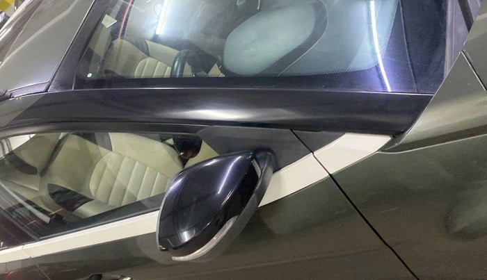 2021 Tata NEXON XZA PLUS (O) PETROL, Petrol, Automatic, 23,905 km, Right A pillar - Slightly dented