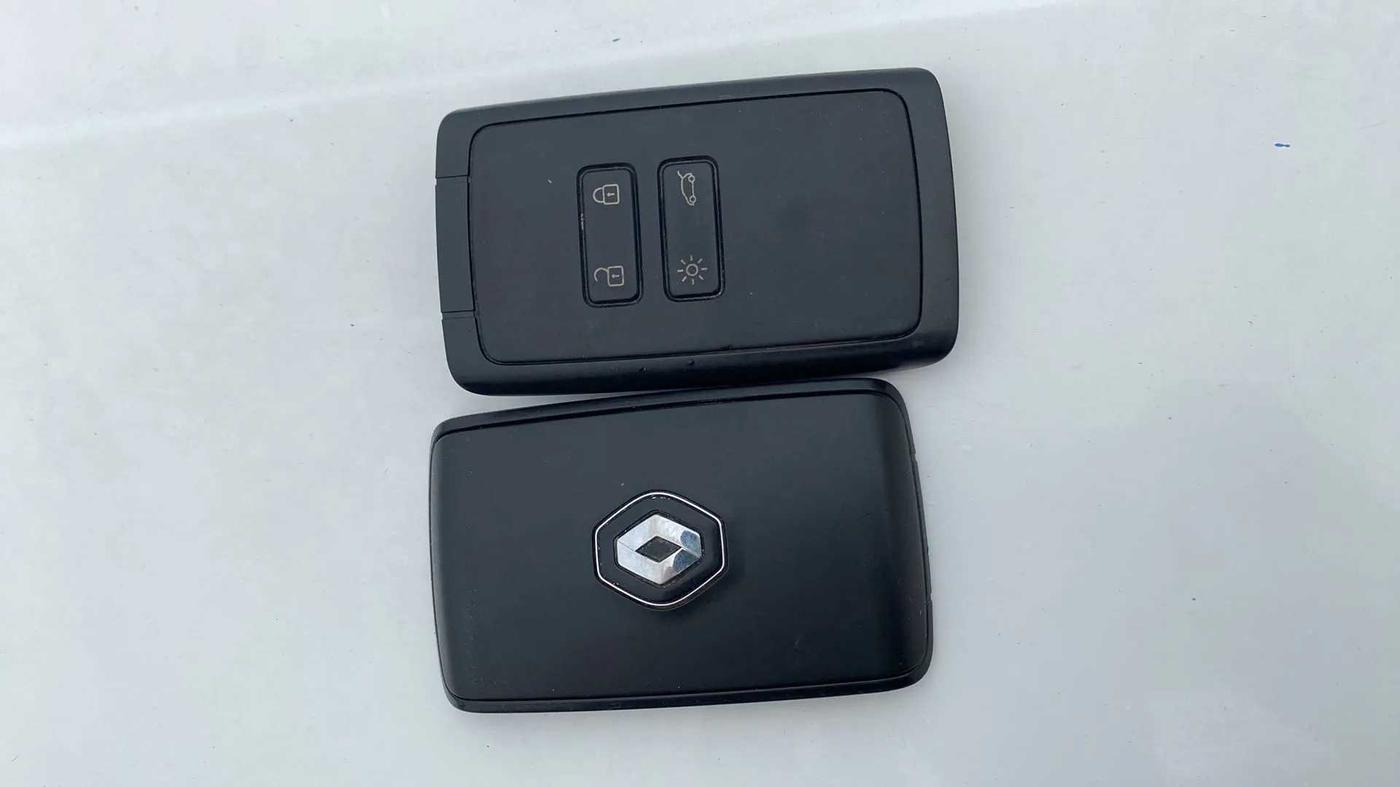 2019 Renault TRIBER RXZ, Petrol, Manual, 20,053 km, Key Close Up