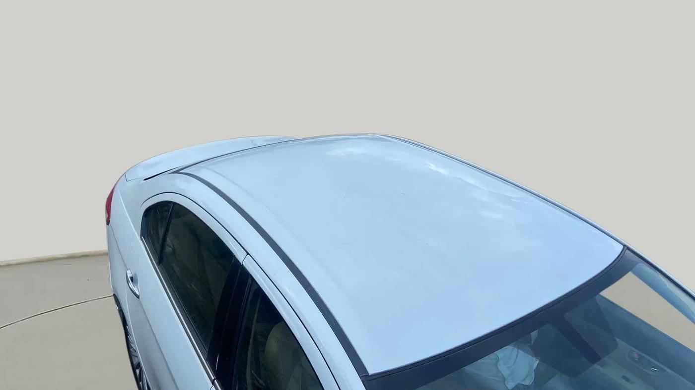 2015 Maruti Ciaz ZXI+, Petrol, Manual, 55,146 km, Roof