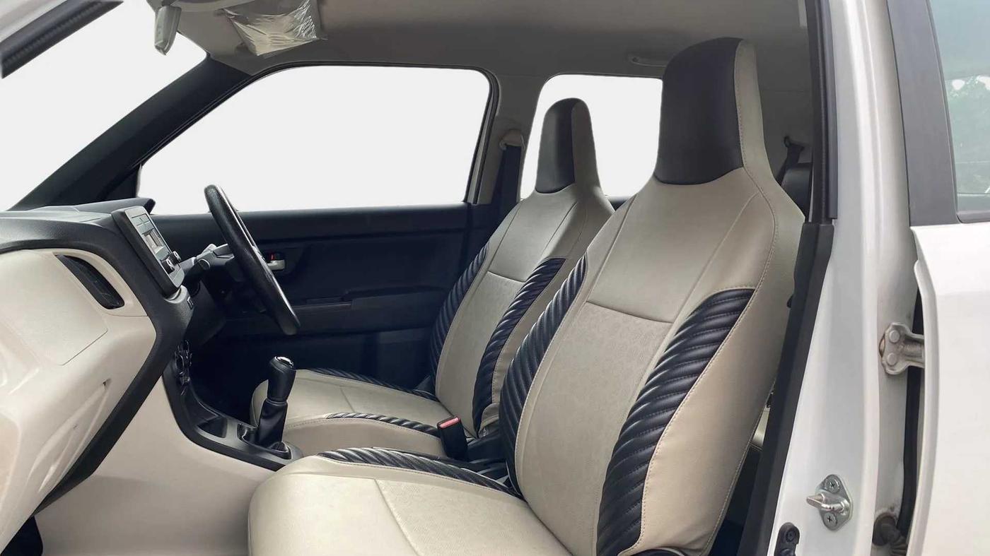 2020 Maruti New Wagon-R VXI 1.2, Petrol, Manual, 41,853 km, Right Side Front Door Cabin
