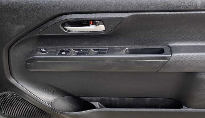 2020 Maruti New Wagon-R VXI 1.2, Petrol, Manual, 41,853 km, Driver Side Door Panels Control