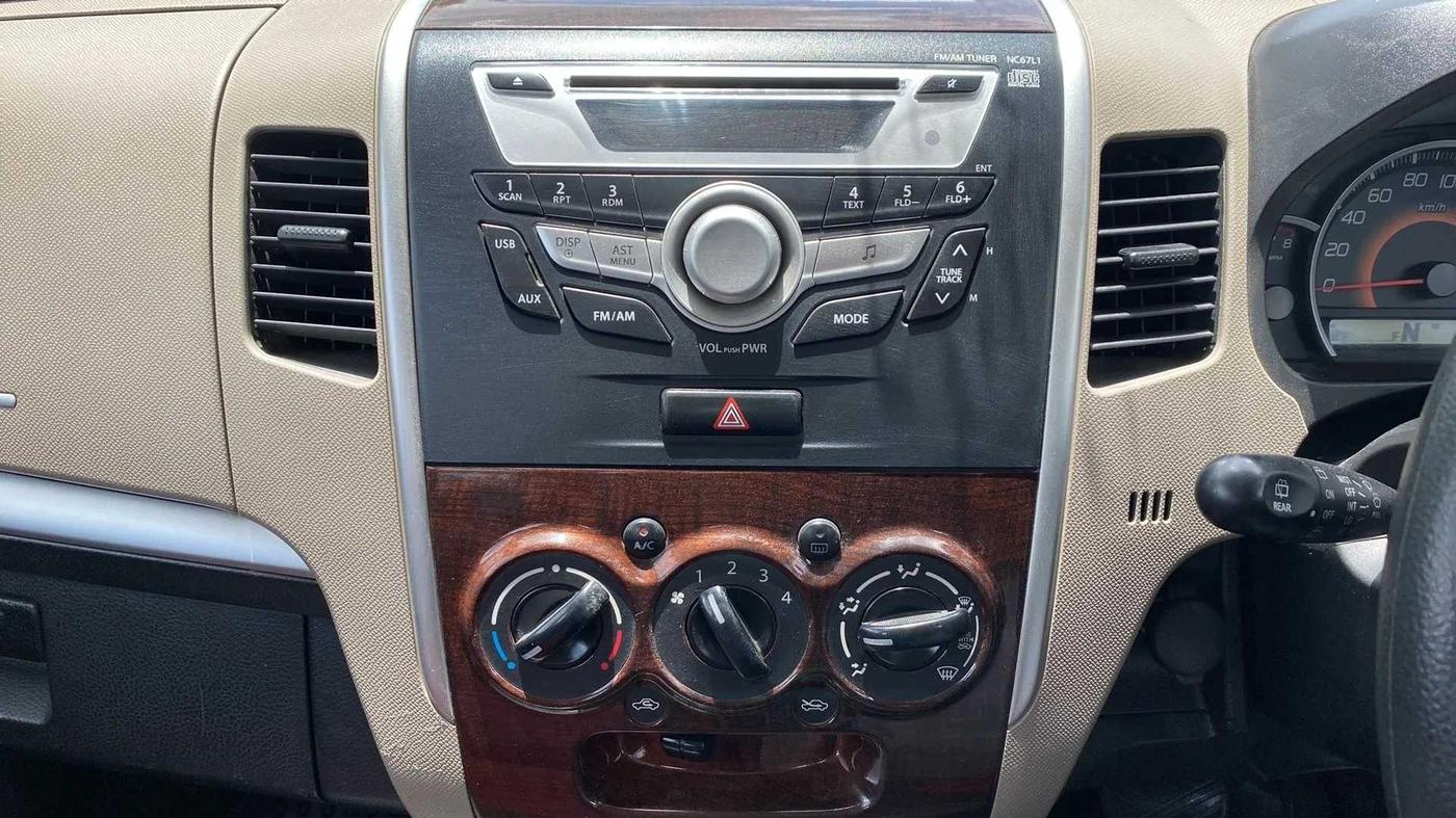 2016 Maruti Wagon R 1.0 VXI AMT, Petrol, Automatic, 62,667 km, Air Conditioner