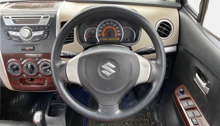 2016 Maruti Wagon R 1.0 VXI AMT, Petrol, Automatic, 62,667 km, Steering Wheel Close Up