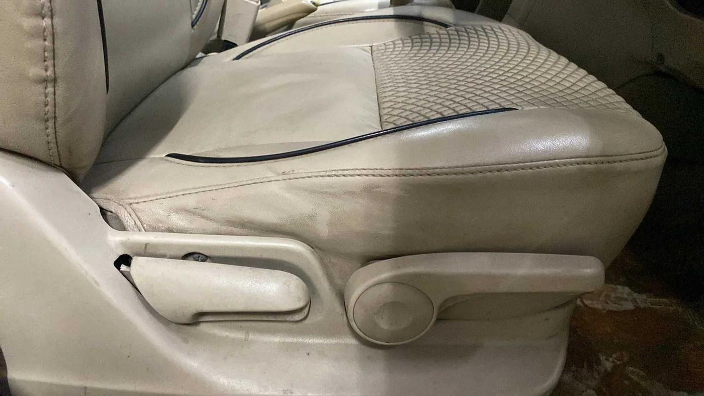 2014 Maruti Swift Dzire ZXI, Petrol, Manual, 99,148 km, Driver Side Adjustment Panel