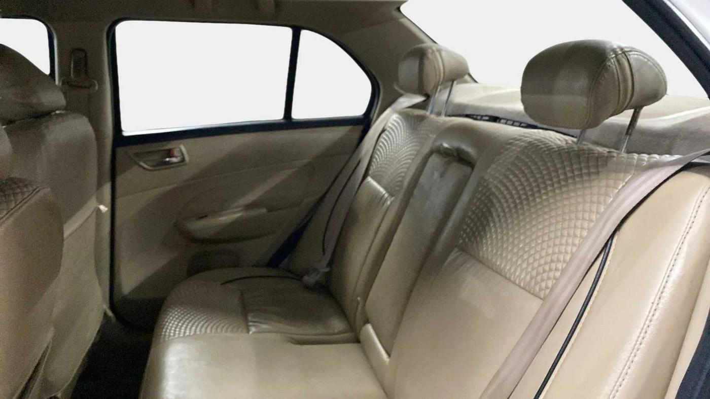 2014 Maruti Swift Dzire ZXI, Petrol, Manual, 99,148 km, Right Side Rear Door Cabin