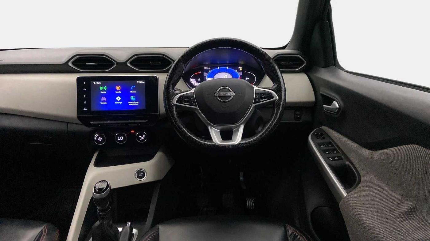 2021 Nissan MAGNITE XV MT, Petrol, Manual, 59,969 km, Steering Wheel Close Up