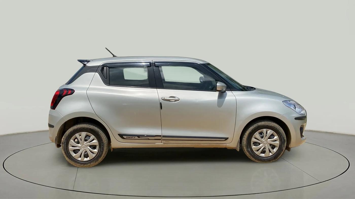 2021 Maruti Swift VXI AMT, Petrol, Automatic, 39,564 km, Right Side View