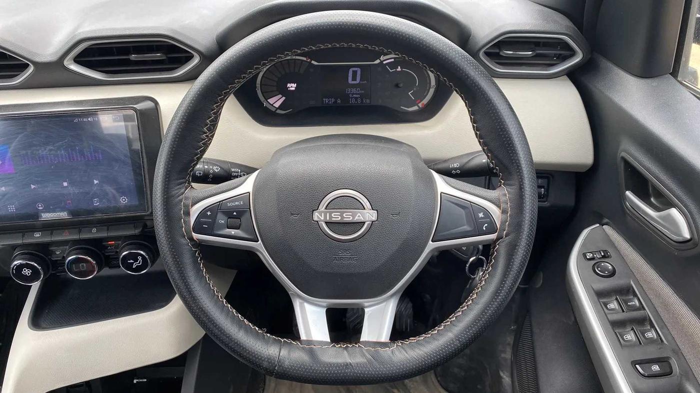 2021 Nissan MAGNITE XL TURBO, Petrol, Manual, 13,545 km, Steering Wheel Close Up
