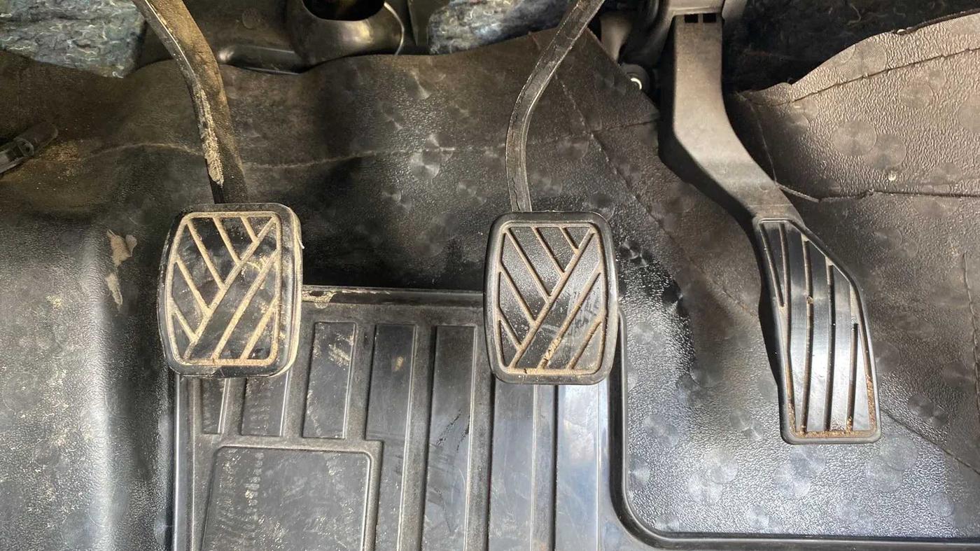 2021 Maruti Vitara Brezza VXI, Petrol, Manual, 25,449 km, Pedals