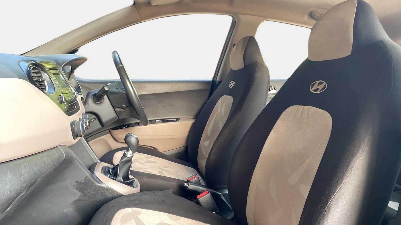 2015 Hyundai Grand i10 ASTA 1.2 KAPPA VTVT, Petrol, Manual, 28,213 km, Right Side Front Door Cabin