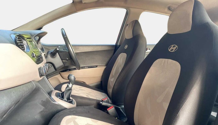 2015 Hyundai Grand i10 ASTA 1.2 KAPPA VTVT, Petrol, Manual, 28,213 km, Right Side Front Door Cabin