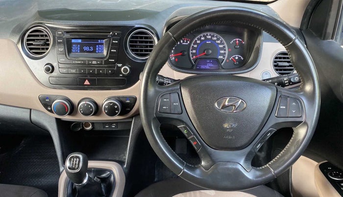 2015 Hyundai Grand i10 ASTA 1.2 KAPPA VTVT, Petrol, Manual, 28,213 km, Steering Wheel Close Up