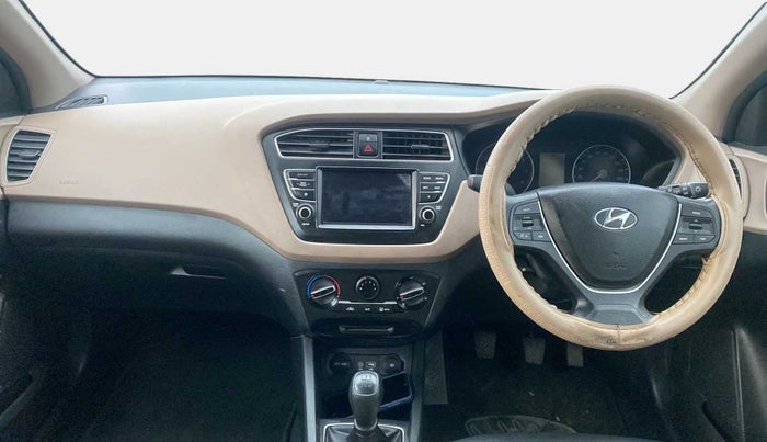 2019 Hyundai Elite i20 SPORTZ PLUS 1.2, Petrol, Manual, 32,918 km, Dashboard