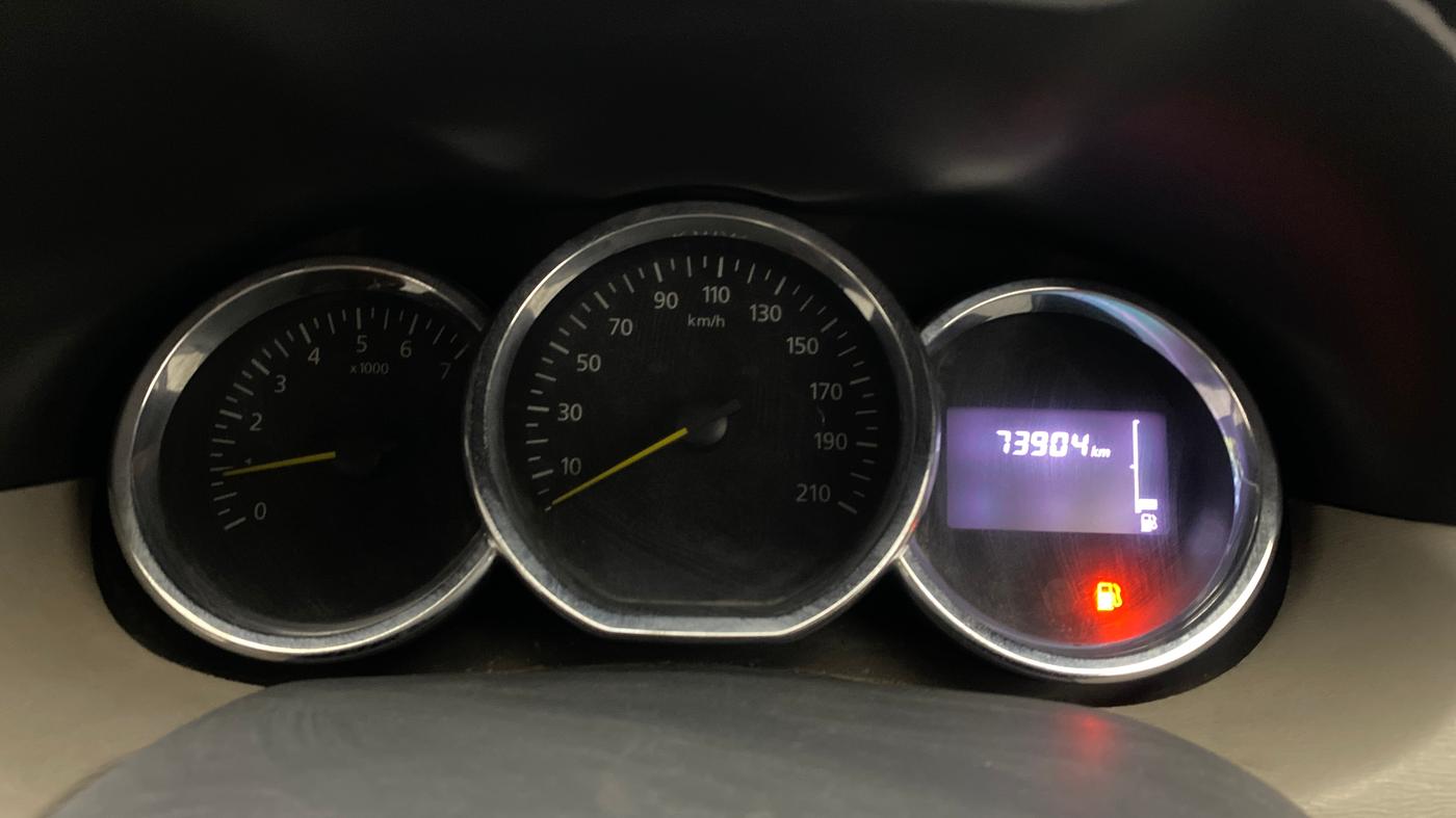 2015 Renault Duster 85 PS RXL DIESEL, Diesel, Manual, 73,904 km, Odometer Image
