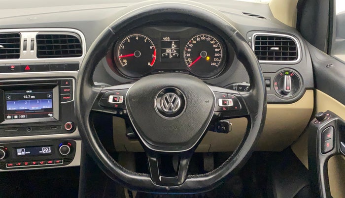 2017 Volkswagen Ameo HIGHLINE1.2L, Petrol, Manual, 81,127 km, Steering Wheel Close Up