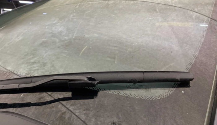 2019 Tata NEXON XM PETROL, Petrol, Manual, 55,271 km, Front windshield - Minor spot on windshield