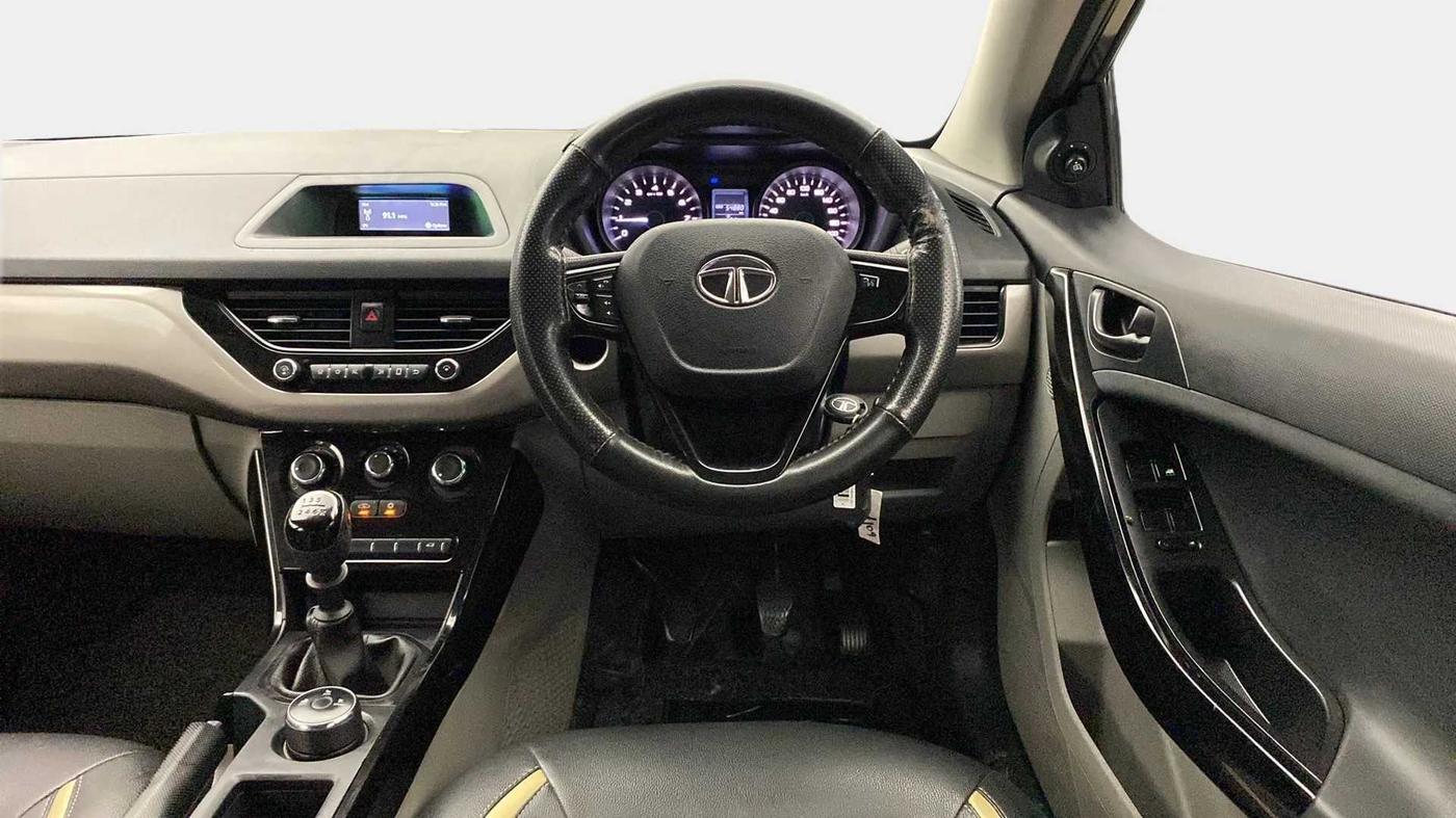 2019 Tata NEXON XM PETROL, Petrol, Manual, 55,271 km, Steering Wheel Close Up