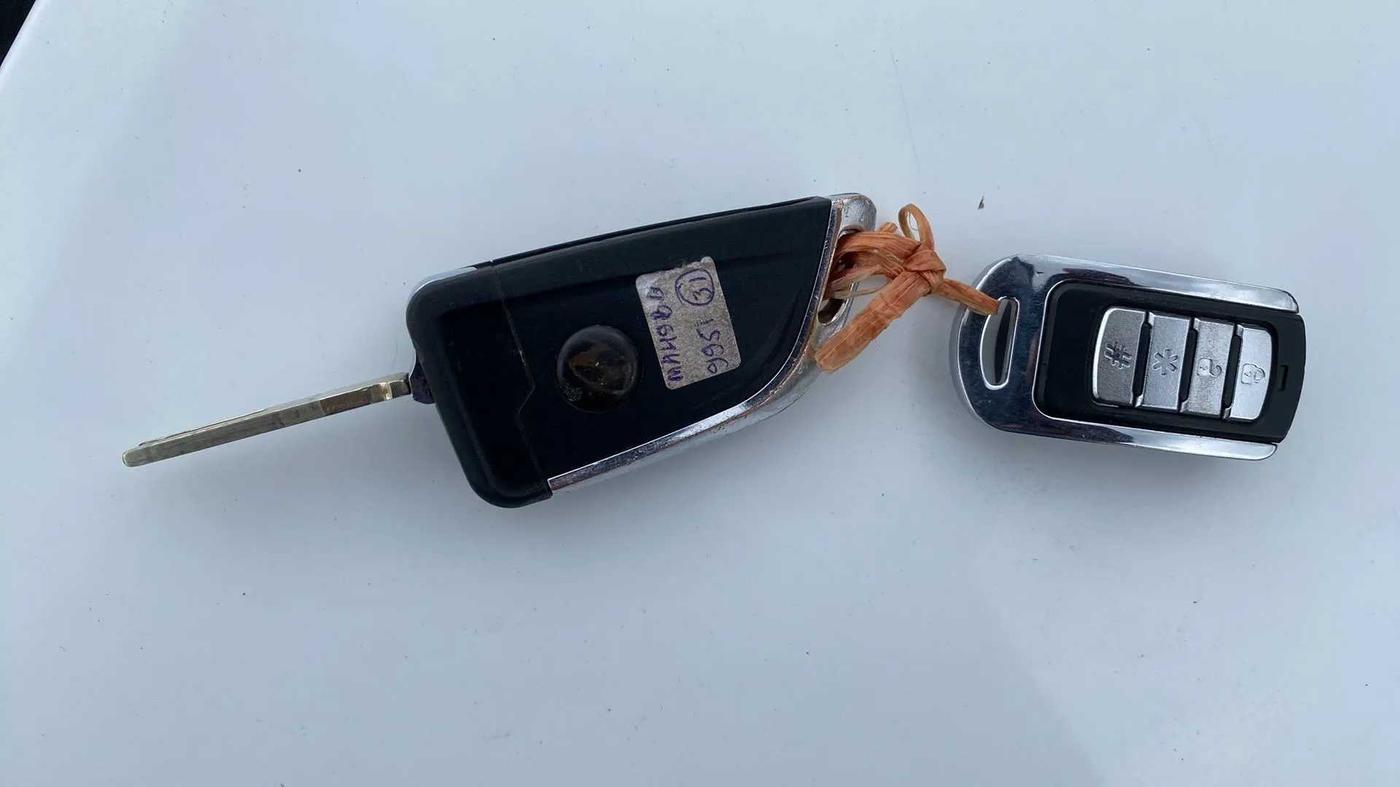 2019 Hyundai Verna 1.4 E PETROL, Petrol, Manual, 48,964 km, Key Close Up