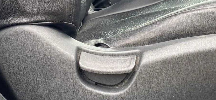 2019 Hyundai Verna 1.4 E PETROL, Petrol, Manual, 48,964 km, Driver Side Adjustment Panel