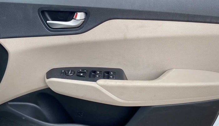 2019 Hyundai Verna 1.4 E PETROL, Petrol, Manual, 48,964 km, Driver Side Door Panels Control