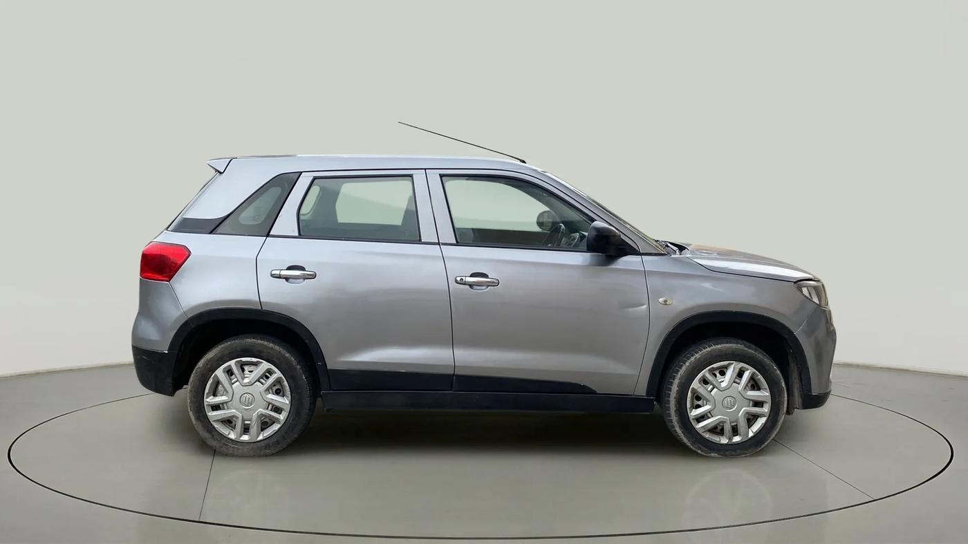 2016 Maruti Vitara Brezza LDI, Diesel, Manual, 59,342 km, Right Side View