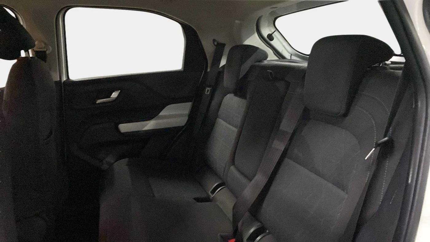 2021 Tata PUNCH CREATIVE  1.2 RTN DUAL TONE, Petrol, Manual, 41,791 km, Right Side Rear Door Cabin