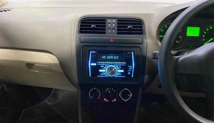 2014 Skoda Rapid 1.6 MPI ACTIVE, Petrol, Manual, 37,146 km, Air Conditioner