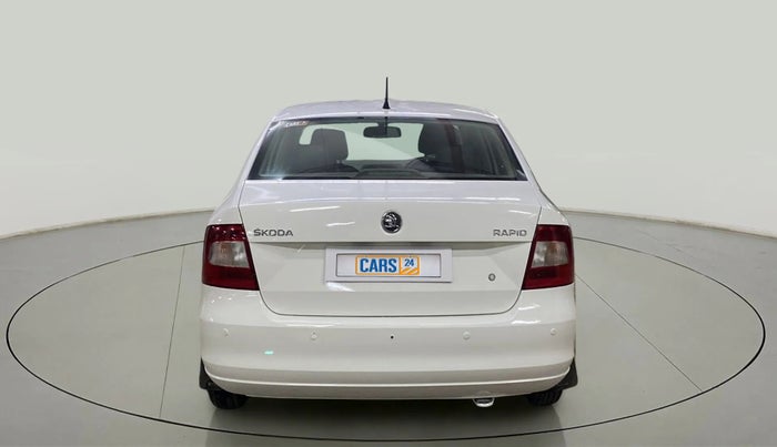 2014 Skoda Rapid 1.6 MPI ACTIVE, Petrol, Manual, 37,146 km, Back/Rear