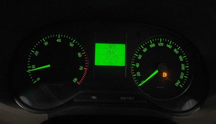 2014 Skoda Rapid 1.6 MPI ACTIVE, Petrol, Manual, 37,146 km, Odometer Image