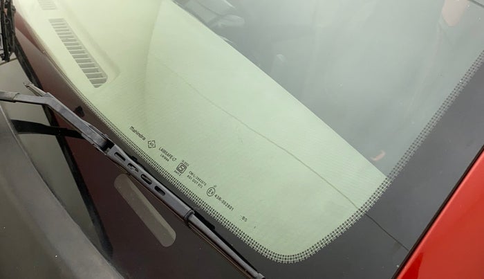 2016 Mahindra Kuv100 K4 6 STR, Petrol, Manual, 80,036 km, Front windshield - Minor spot on windshield
