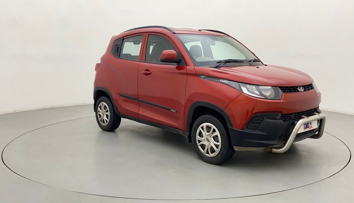 2016 Mahindra Kuv100 K4 6 STR, Petrol, Manual, 80,036 km, Right Front Diagonal