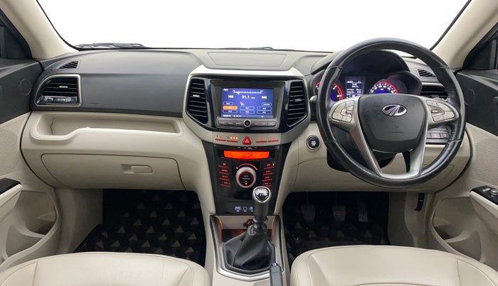 2019 Mahindra XUV300 W8 (O) 1.5 DIESEL, Diesel, Manual, 59,293 km, Dashboard