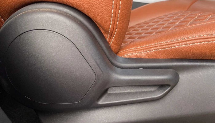 2022 Tata NEXON XMA PETROL, Petrol, Automatic, 7,987 km, Driver Side Adjustment Panel