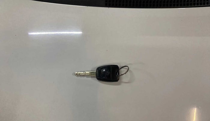 2018 Hyundai Grand i10 MAGNA 1.2 KAPPA VTVT, Petrol, Manual, 53,799 km, Key Close Up