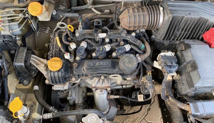 2020 Tata ALTROZ XZ PETROL, Petrol, Manual, 72,853 km, Open Bonet