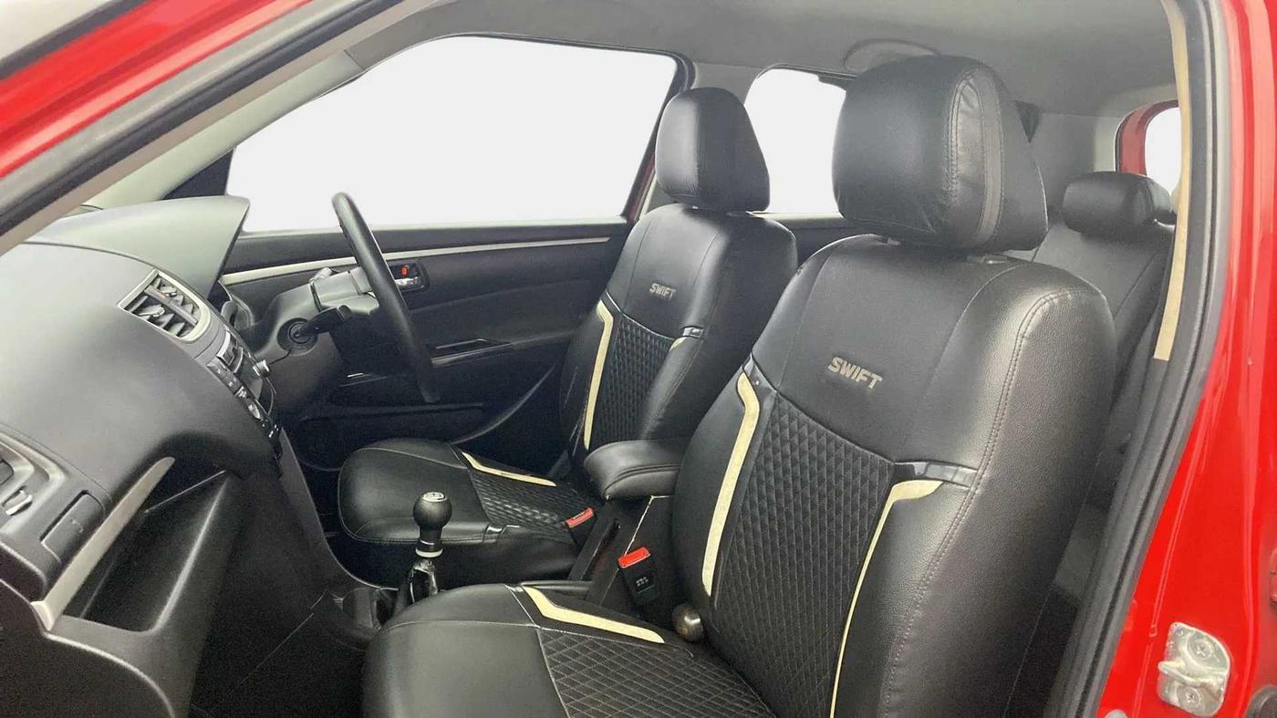 2015 Maruti Swift VXI, Petrol, Manual, 93,255 km, Right Side Front Door Cabin