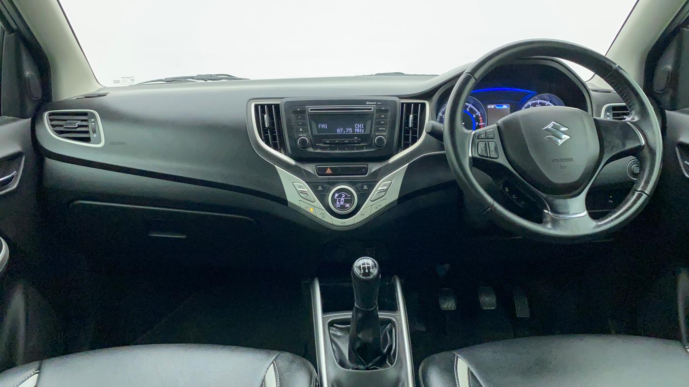2017 Maruti Baleno ZETA 1.2 K12, Petrol, Manual, 33,112 km, Dashboard