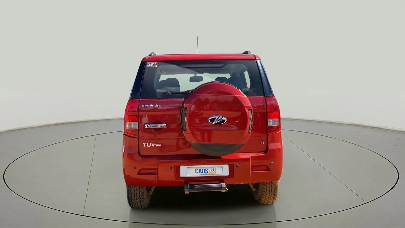 2016 Mahindra TUV300 T8, Diesel, Manual, 29,721 km, Back/Rear