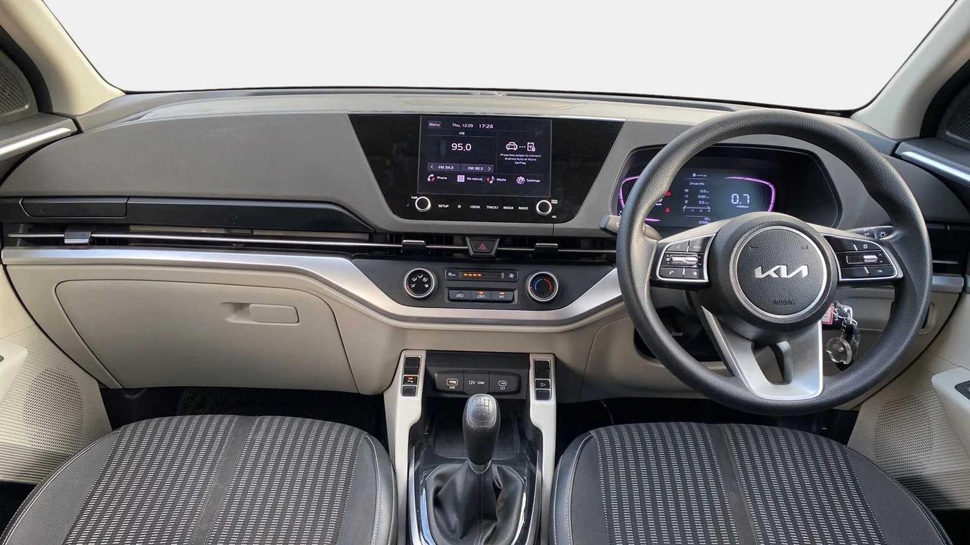 2022 KIA CARENS PRESTIGE 1.5 DIESEL 7 STR, Diesel, Manual, 37,095 km, Dashboard