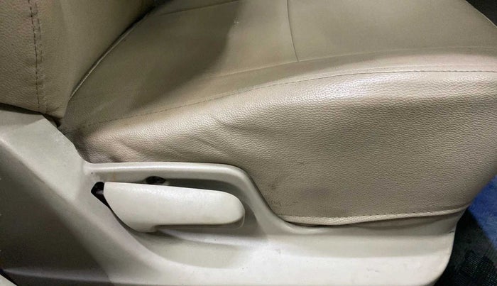2014 Maruti Swift Dzire VXI, Petrol, Manual, 58,375 km, Driver Side Adjustment Panel
