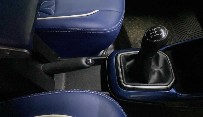 2020 Maruti IGNIS DELTA 1.2, Petrol, Manual, 19,884 km, Gear Lever
