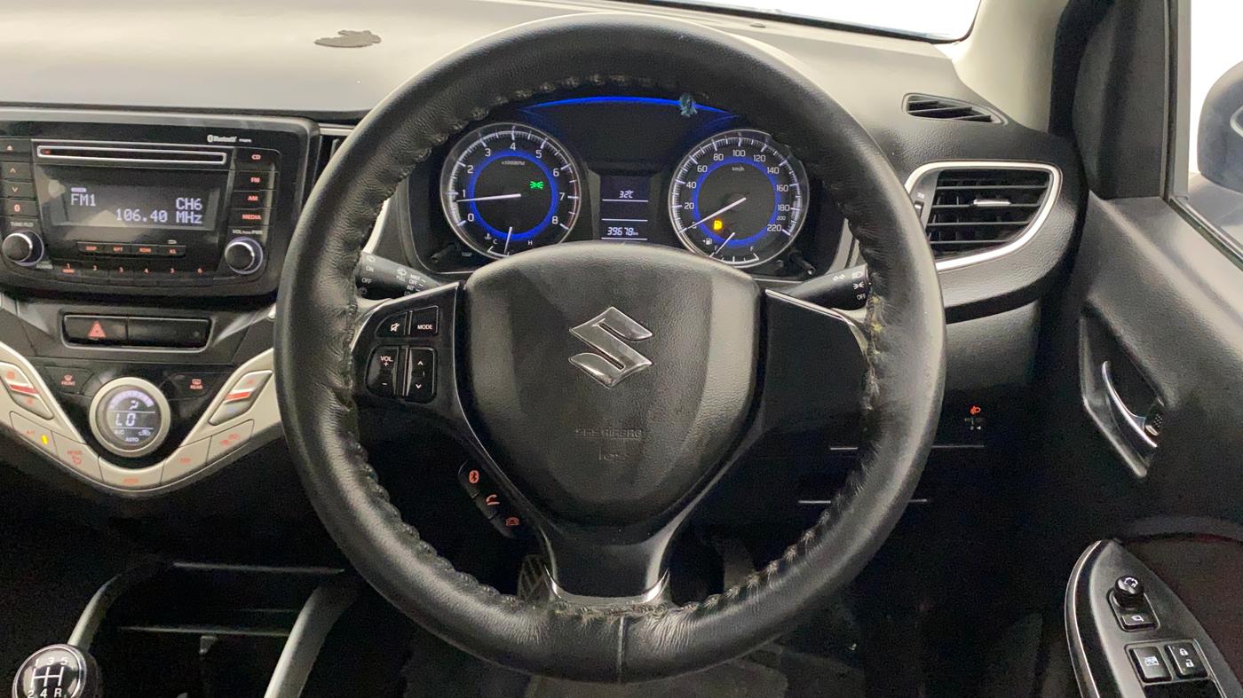 2017 Maruti Baleno DELTA PETROL 1.2, Petrol, Manual, 39,737 km, Steering Wheel Close Up
