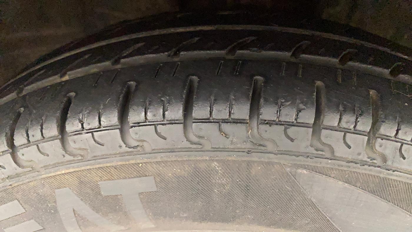 2019 Datsun Redi Go T (O), Petrol, Manual, 24,502 km, Right Front Tyre Tread